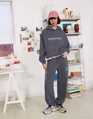 Dark grey|7059/700 - Bershka Худи с принтом