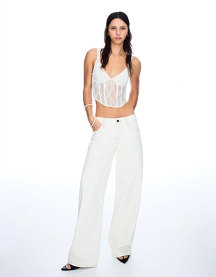 Топ с кружевом на бретелях- Заказать в России