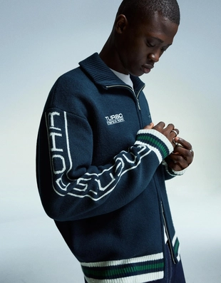 Куртка с застежкой-молнией и вышивкой- Заказать в России