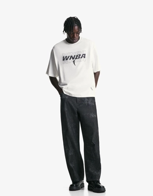 Спортивная футболка WNBA с короткими рукавами и цифровым принтом- Заказать в России