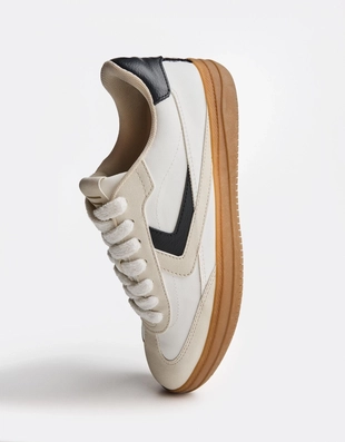 Кроссовки в стиле ретро с кружевными деталями- Заказать в России