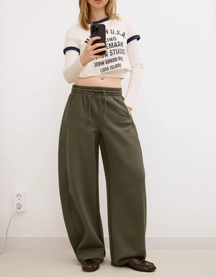 Брюки BARREL из мягкой ткани- Заказать в России