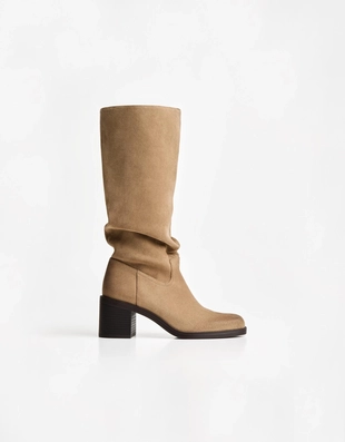 Сапоги на каблуке с эффектом потертости- Заказать в России