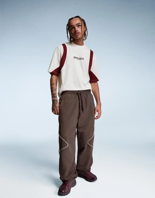 Футболка геометрического кроя с короткими рукавами и принтом- Заказать в России