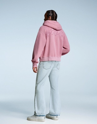 Расклешенные джинсы прямого кроя- Заказать в России