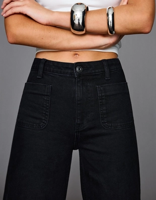 Бесшовные джинсы с широкими штанинами и карманами- Заказать в России