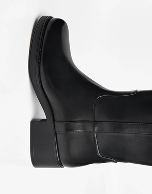BLACK|1006/664 - Bershka Сапоги до колена на низком каблуке