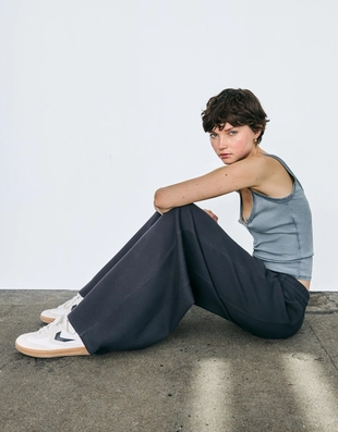 Grey|0097/478 - Bershka Брюки BARREL из мягкой ткани