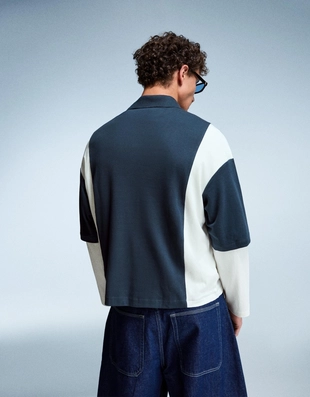 Поло геометрического кроя с короткими рукавами и принтом- Заказать в России