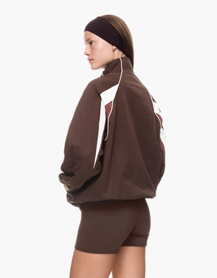 Легкая куртка с застежкой-молнией- Заказать в России