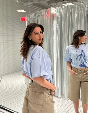 Light blue|2428/705 - Bershka Футболка с принтом SABRINA CARPENTER