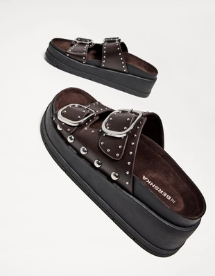 Купить Bershka Босоножки на платформе с пряжкой и заклепками