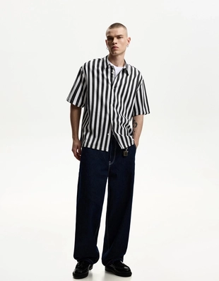 Рубашка свободного кроя с короткими рукавами- Заказать в России