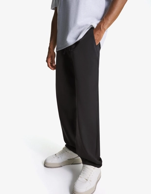 Black|5414/710 - Bershka Брюки-джоггеры прямого кроя