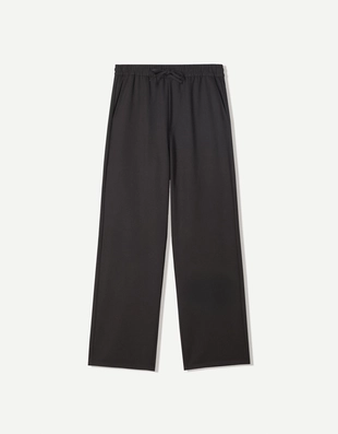 Брюки-джоггеры прямого кроя- Заказать в России