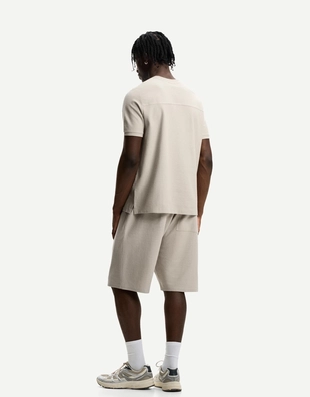 Шорты из рельефной ткани- Заказать в России