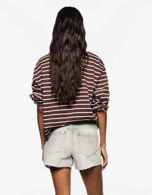 Джинсовые шорты с разрезами- Заказать в России