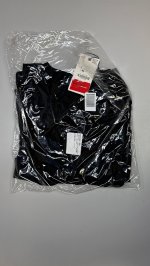 Zara БЛУЗА ИЗ БЛЕСТЯЩЕЙ ТКАНИ С ВОЛАНАМИ Black | 7484/181/800