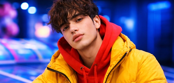 Каталог мужской одежды  Bershka