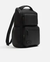 Рюкзаки для мужчин от Bershka