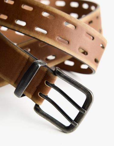 Bershka Ремень с двумя язычками на пряжке