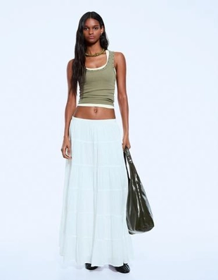 Bershka Топ без рукавов с декоративными заклепками