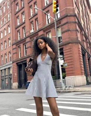 Bershka Мини-платье из бенгалина с горловиной халтер