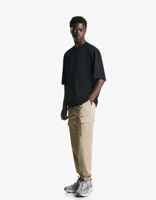 Bershka Джоггеры карго купить с доставкой.