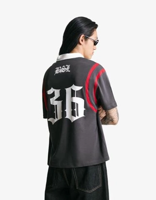 Bershka Поло с короткими рукавами и принтом