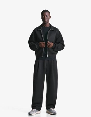 Bershka Брюки из высокотехнологичной ткани с защипами