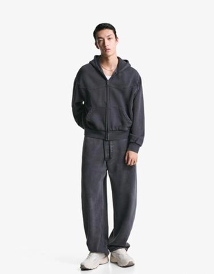 Bershka Джинсы-бананы