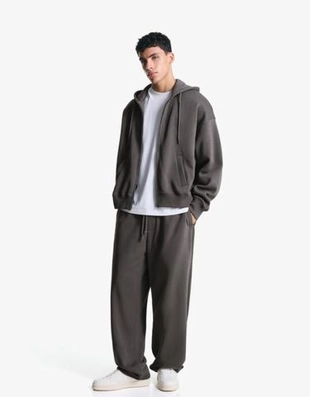 Bershka Джинсы-бананы