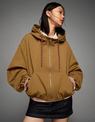 Bershka Куртка с капюшоном