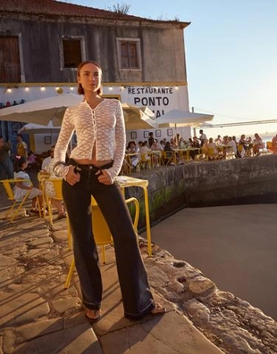 Bershka Комбинированные джинсы расклешенного кроя