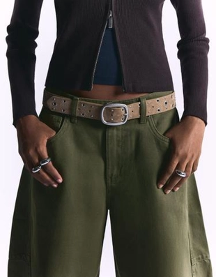 Bershka Ремень из искусственной замши с люверсами