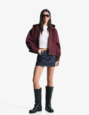 Bershka Толстовка оверсайз на молнии, с эффектом неопрена