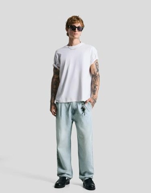 Bershka Джинсы свободного кроя