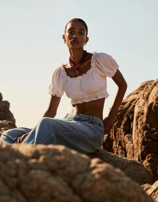 Bershka Укороченная блуза с короткими рукавами