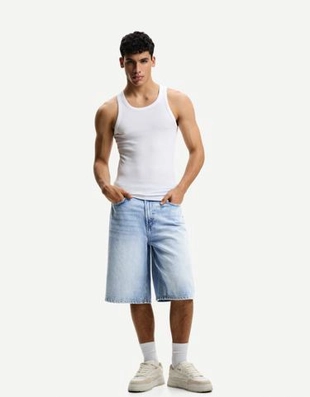 Bershka Джинсовые шорты свободного кроя купить с доставкой.