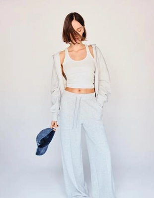 Bershka Широкие брюки из мягкой ткани