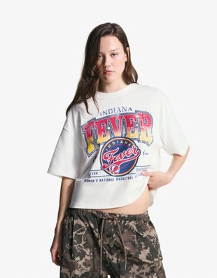 Bershka Футболка оверсайз WNBA купить с доставкой.