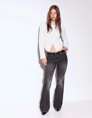 Bershka Рубашка приталенного кроя со сборкой сбоку