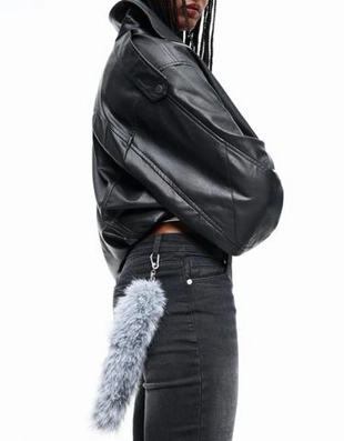 Bershka Брелок из меха