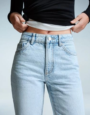 Bershka Джинсы прямого кроя купить с доставкой.