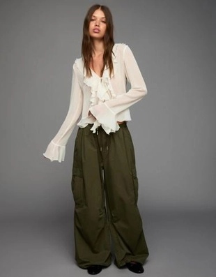 Bershka Рубашка с длинными рукавами и воланами купить с доставкой.