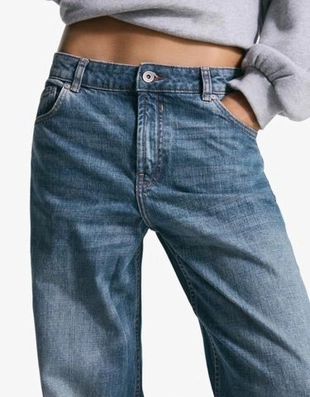 Bershka Джинсы свободного кроя купить с доставкой.