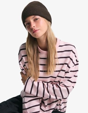 Bershka Шапка базовая
