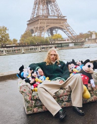 Bershka Куртка DISNEY в клетку