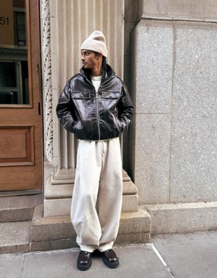 Брюки с рукавами-фонариками, защипами и вставками из ткани- Заказать в России