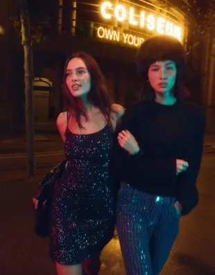 Платье мини с пайетками